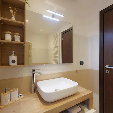 Appartamento Secret - Jacuzzi Privata & Relax *